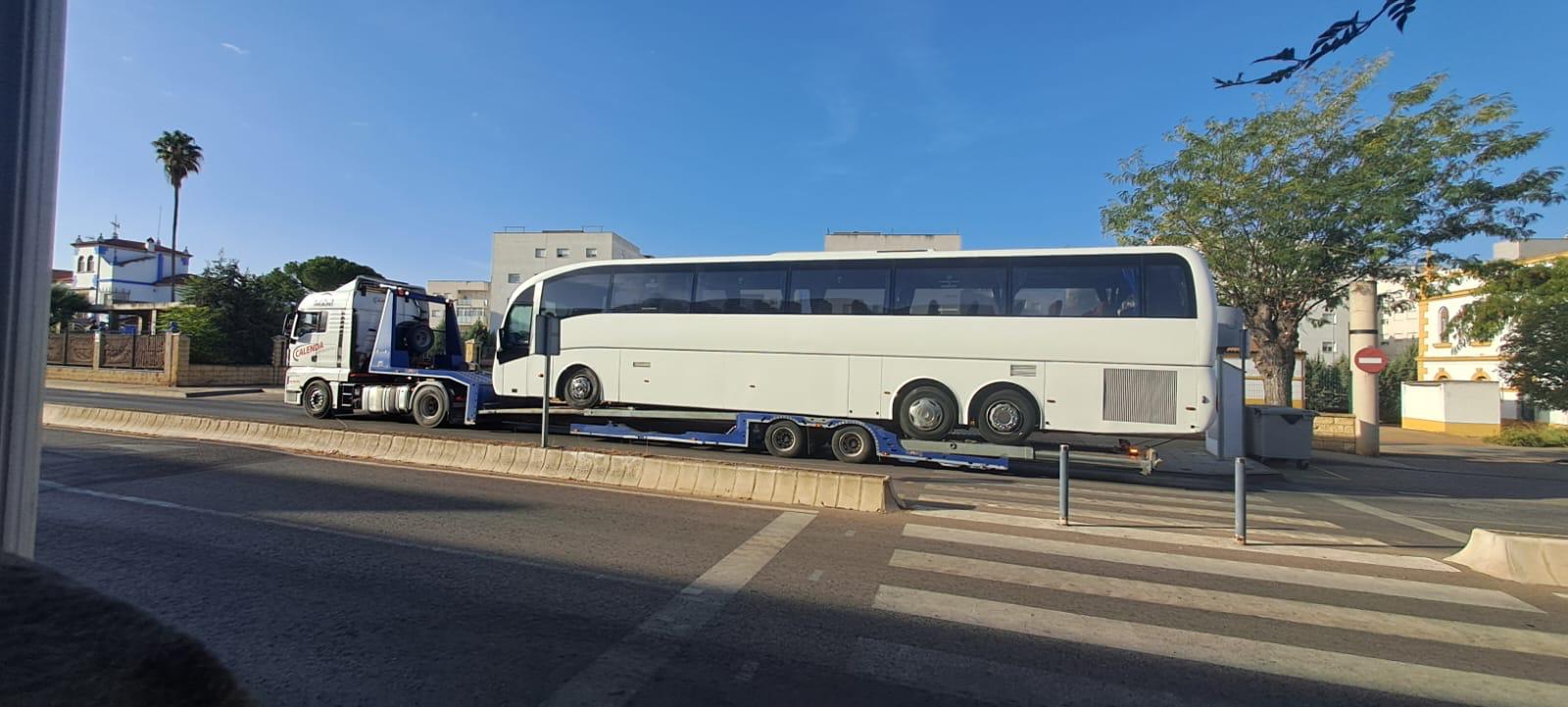 Transporte especial de autobús