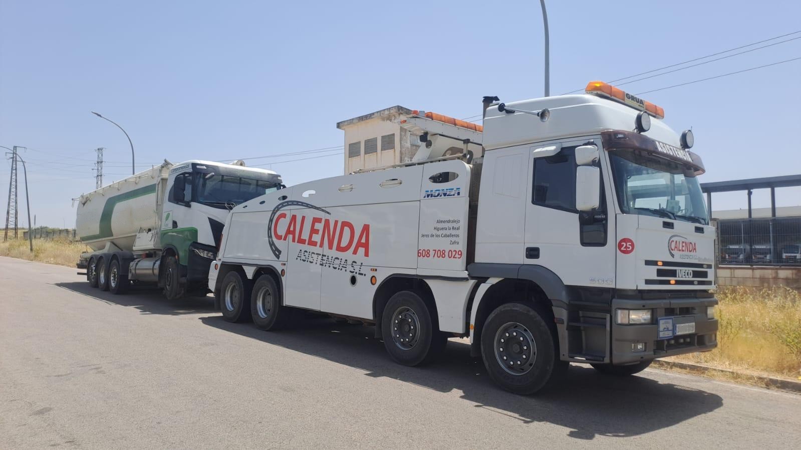 Remolcador pesado en carretera